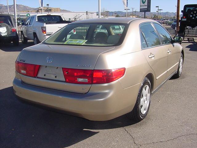 Honda Accord 2005 photo 4