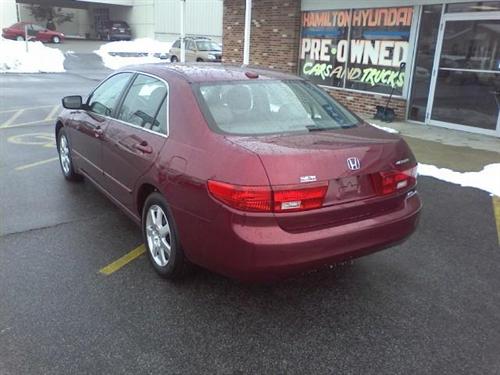 Honda Accord 2005 photo 3