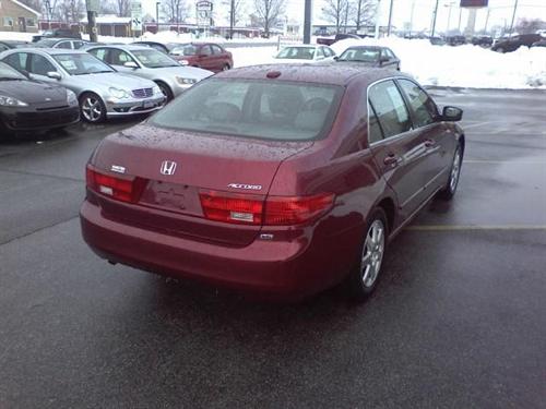 Honda Accord 2005 photo 4