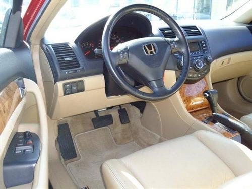 Honda Accord 2005 photo 4
