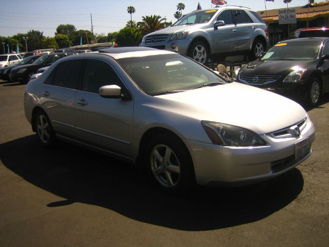 Honda Accord 2005 photo 3