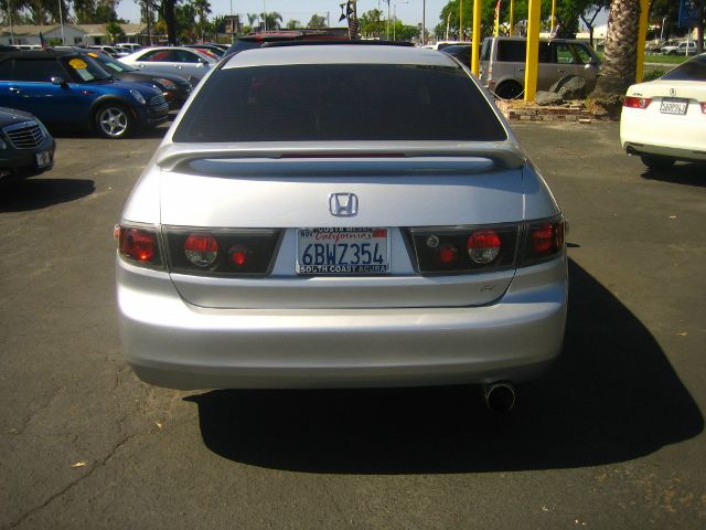 Honda Accord 2005 photo 9