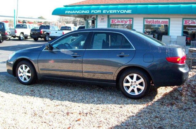 Honda Accord 2005 photo 2