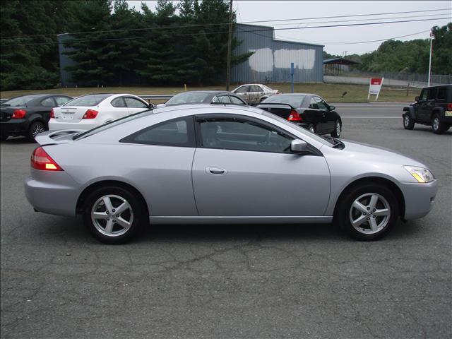 Honda Accord 2005 photo 3