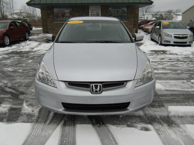 Honda Accord 2005 photo 2