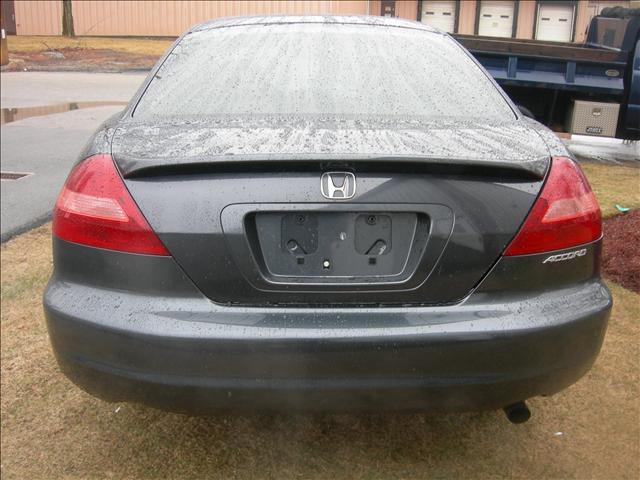 Honda Accord 2005 photo 4
