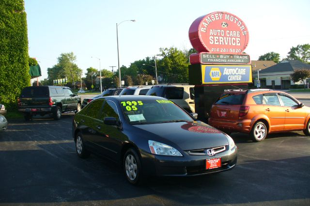 Honda Accord 2005 photo 2