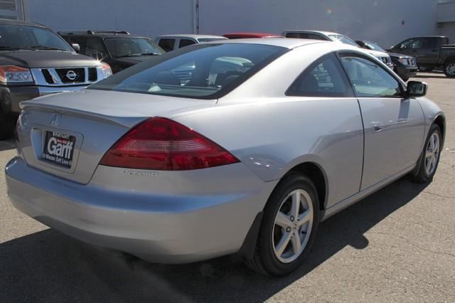 Honda Accord 2005 photo 5