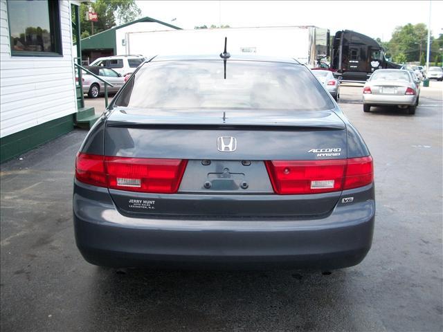 Honda Accord 2005 photo 4