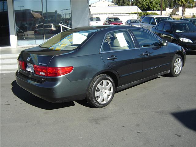Honda Accord 2005 photo 1
