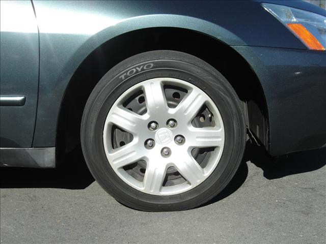 Honda Accord 2005 photo 3