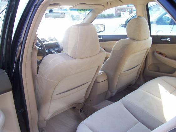 Honda Accord 2005 photo 4
