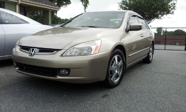 Honda Accord 2005 photo 5
