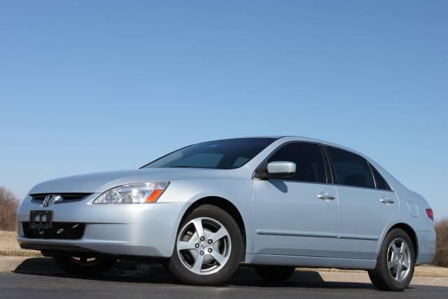 Honda Accord 2005 photo 1