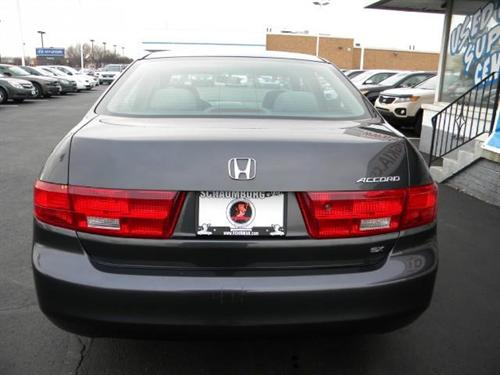 Honda Accord 2005 photo 4