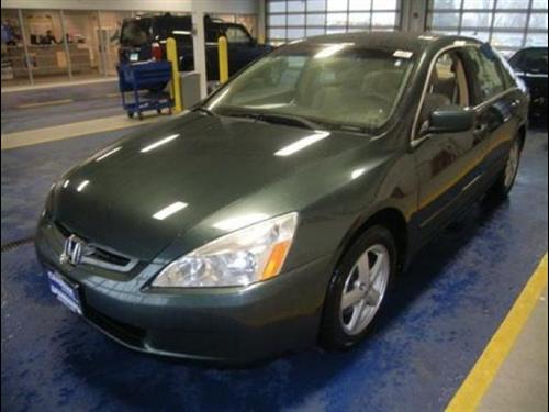 Honda Accord 2005 photo 2