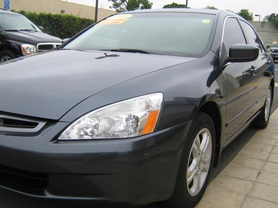 Honda Accord 2005 photo 3