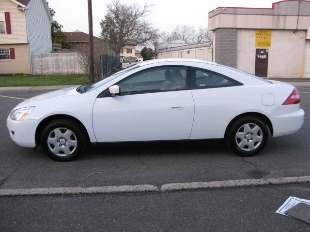 Honda Accord 2005 photo 1