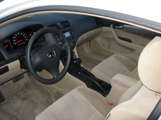 Honda Accord 2005 photo 3