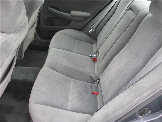 Honda Accord 2005 photo 3