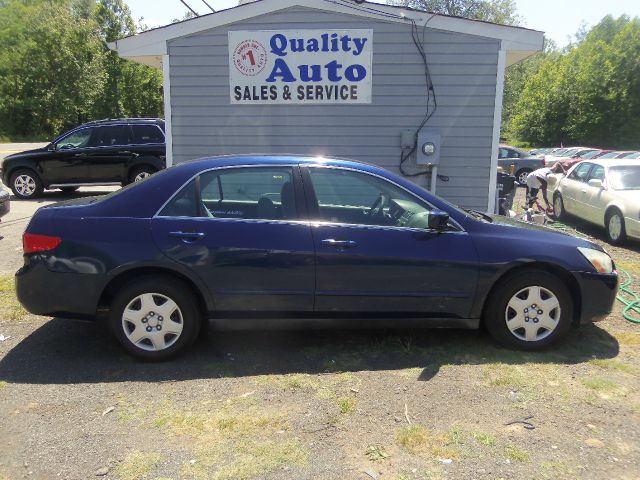 Honda Accord 2dr Reg Cab 120.5 WB Sedan