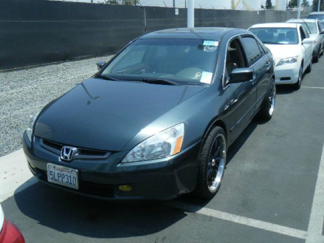 Honda Accord 2005 photo 4