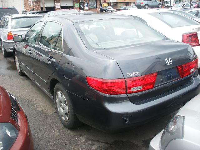 Honda Accord 2005 photo 3