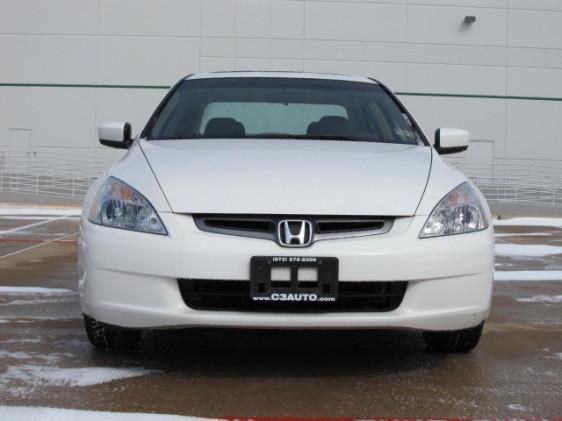 Honda Accord 2005 photo 2