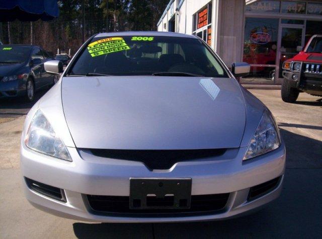 Honda Accord 2005 photo 1