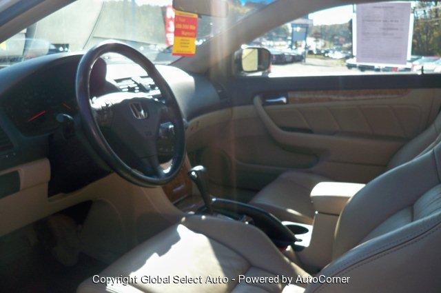 Honda Accord 2005 photo 2