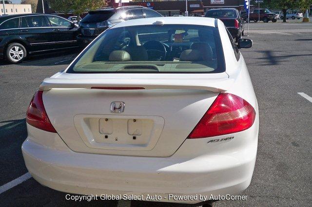 Honda Accord 2005 photo 5