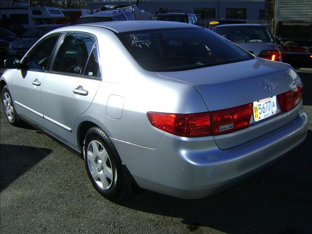 Honda Accord 2005 photo 1