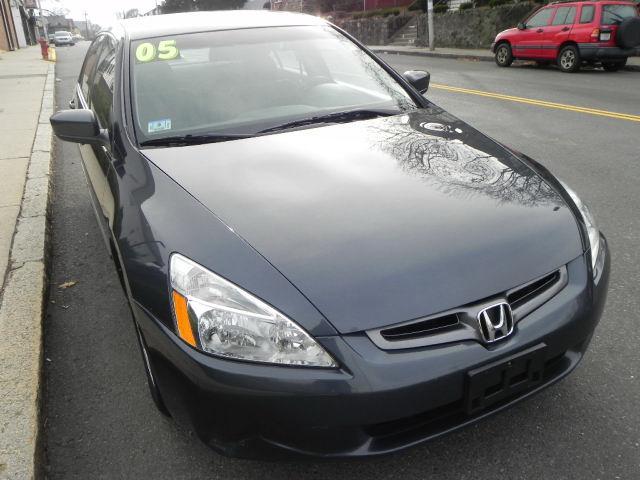 Honda Accord 2005 photo 3
