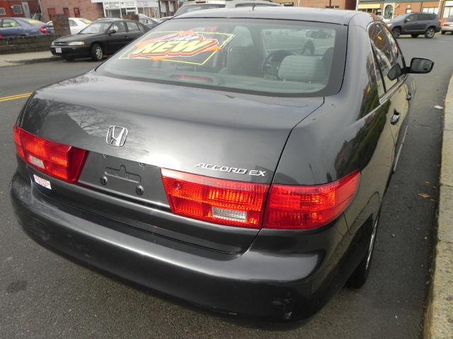 Honda Accord 2005 photo 4