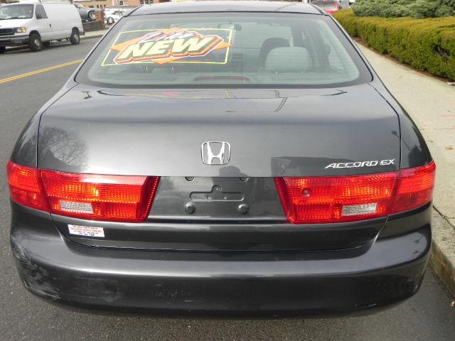 Honda Accord 2005 photo 5