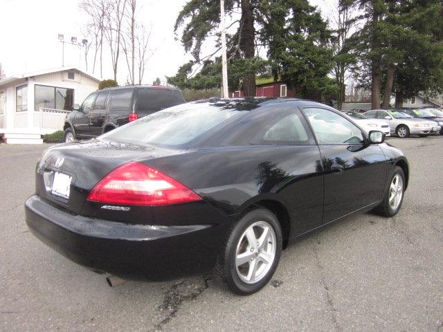 Honda Accord 2005 photo 2