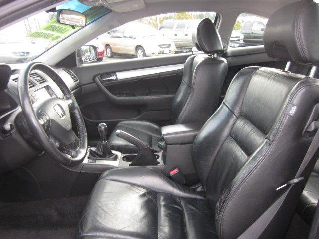 Honda Accord 2005 photo 4