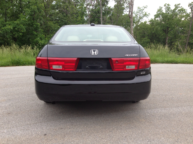 Honda Accord 2005 photo 10