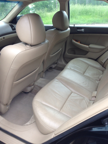 Honda Accord 2005 photo 7