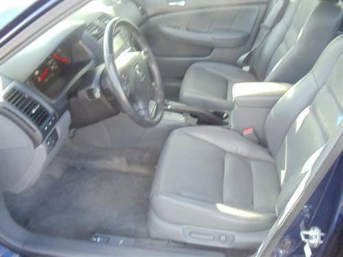 Honda Accord 2005 photo 3