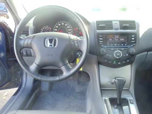Honda Accord 2005 photo 5