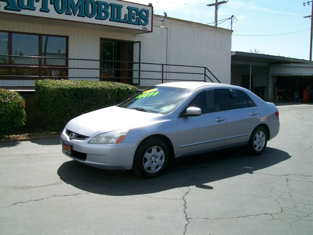 Honda Accord 2005 photo 4