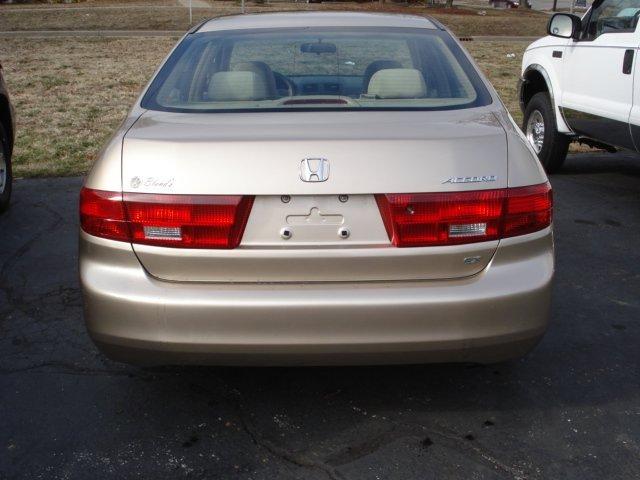 Honda Accord 2005 photo 3