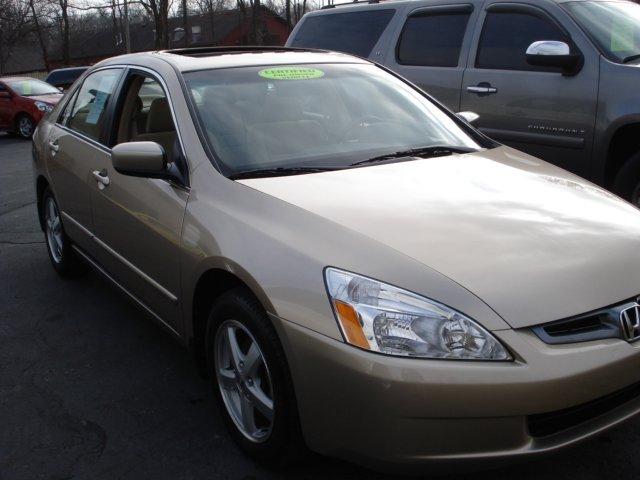Honda Accord 2005 photo 5