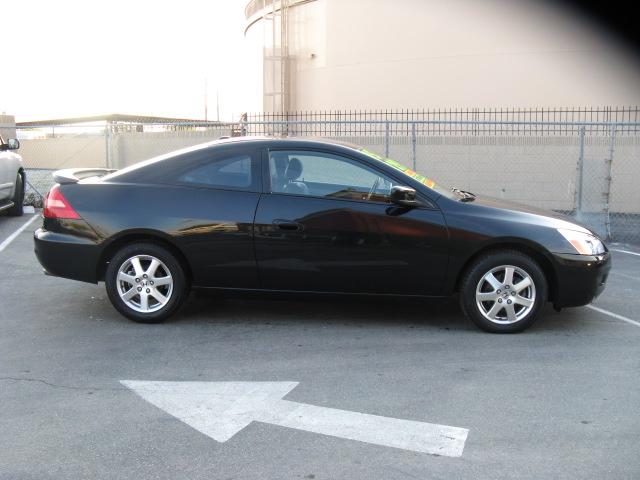 Honda Accord 2005 photo 4