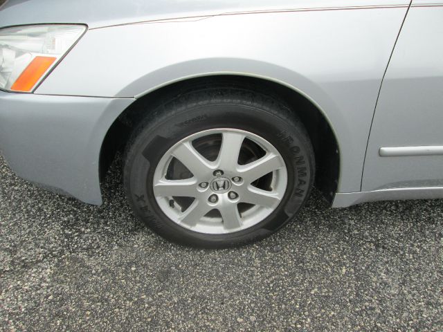 Honda Accord 2005 photo 1
