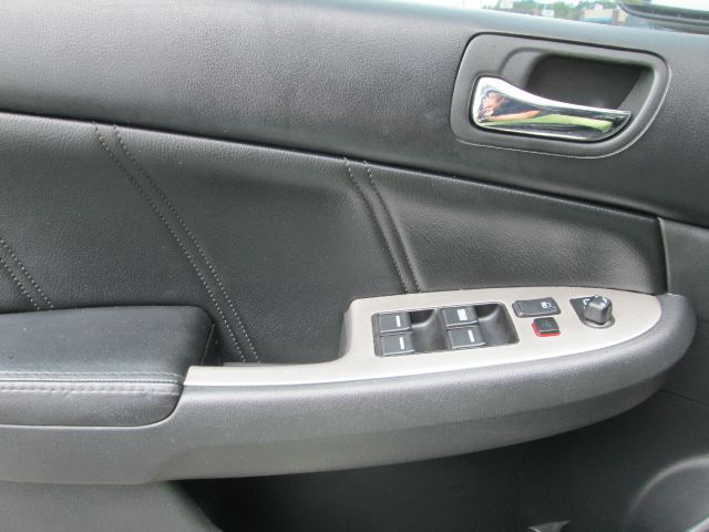Honda Accord 2005 photo 25