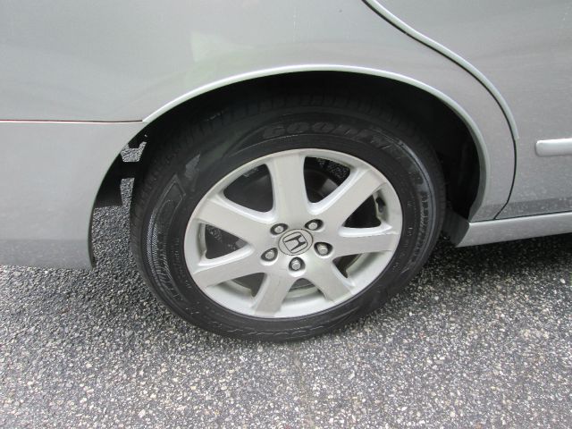 Honda Accord 2005 photo 5