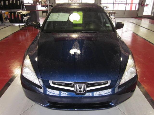 Honda Accord 2005 photo 2