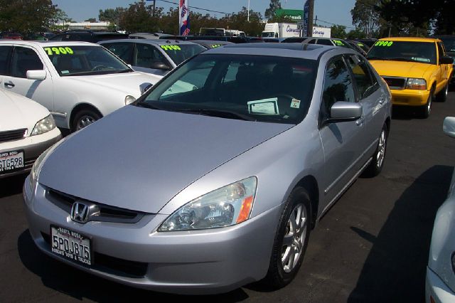 Honda Accord 2005 photo 4